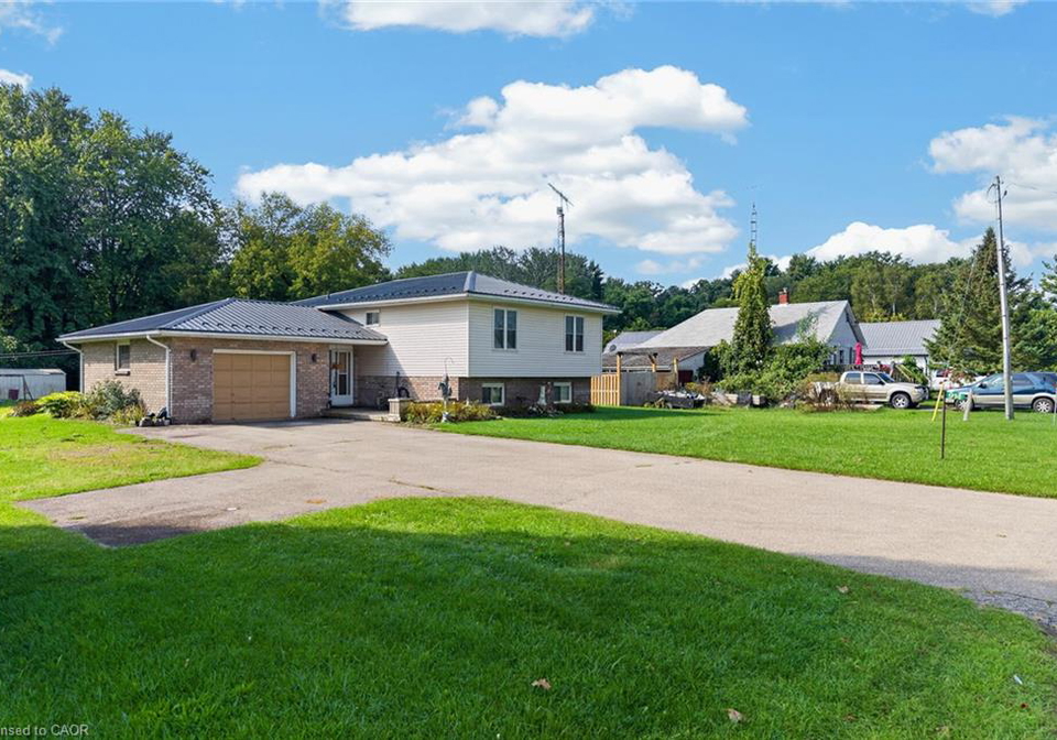 914-windham-road-11-delhi-ontario-40860701
