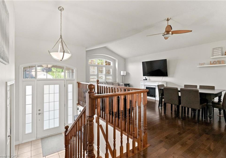 33-stratford-terrace-brantford-ontario-40860713