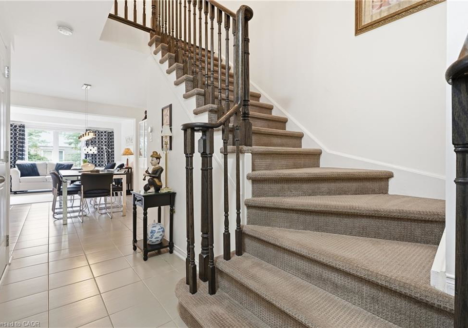 1035-victoria-road-s-guelph-ontario-40860745
