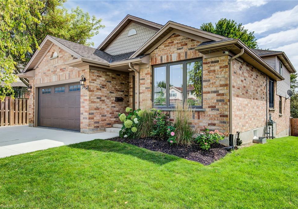 245-schneller-drive-baden-ontario-40860782