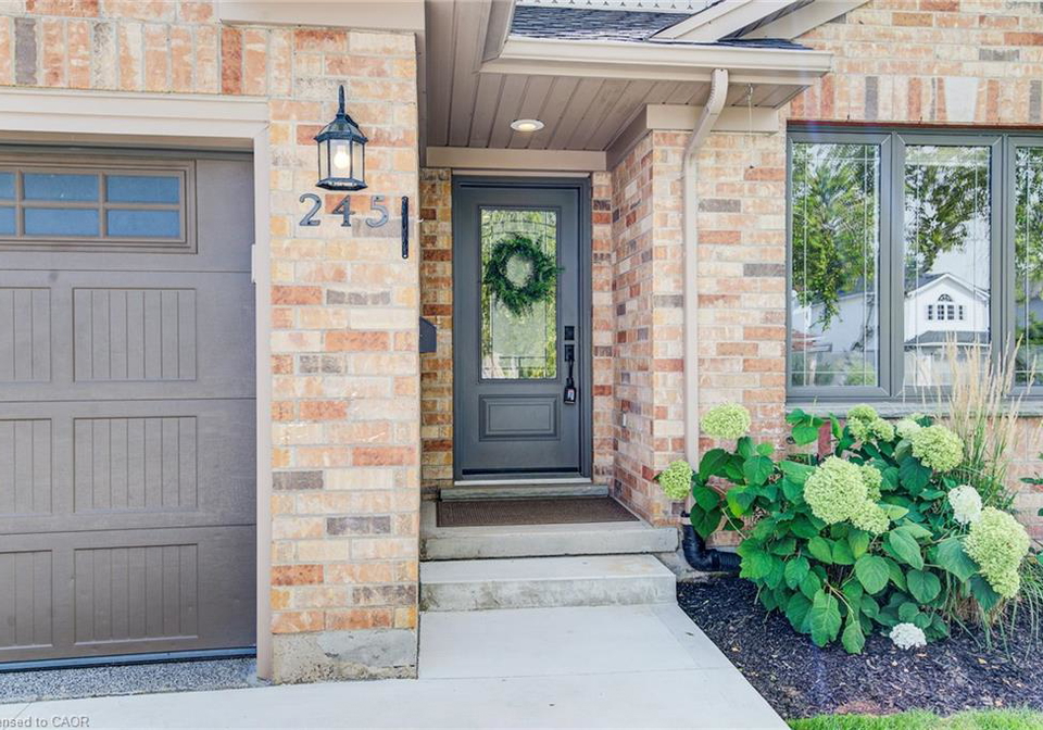 245-schneller-drive-baden-ontario-40860782