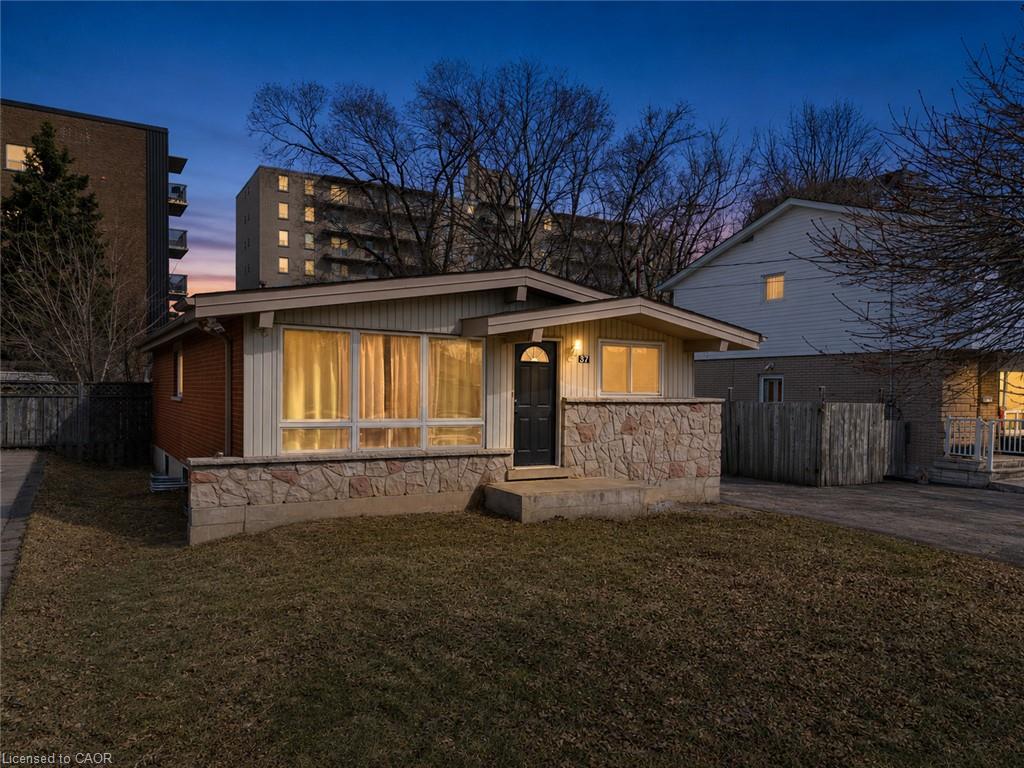 37-lilacside-drive-hamilton-ontario-40860806