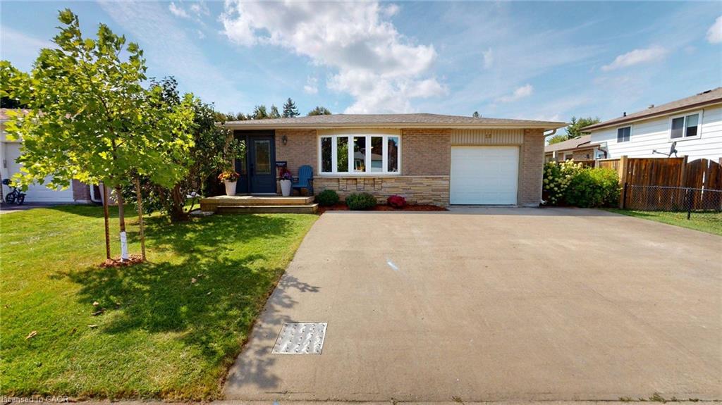 18-larkspur-lane-paris-ontario-40860807