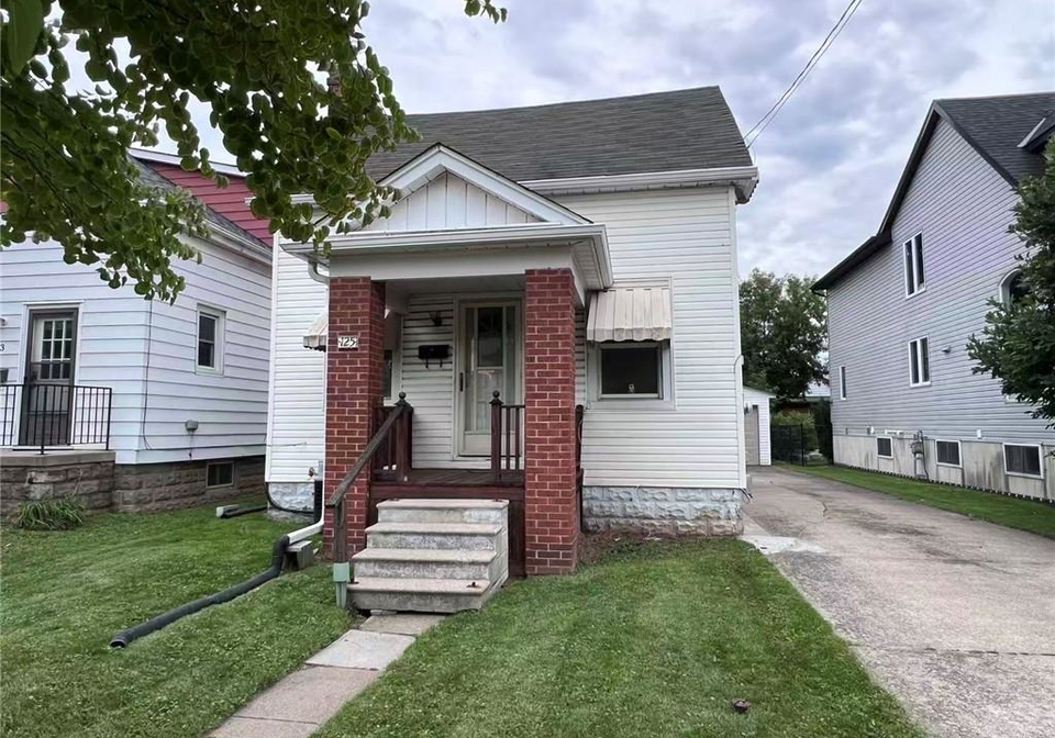 125-broadway-avenue-hamilton-ontario-40860818