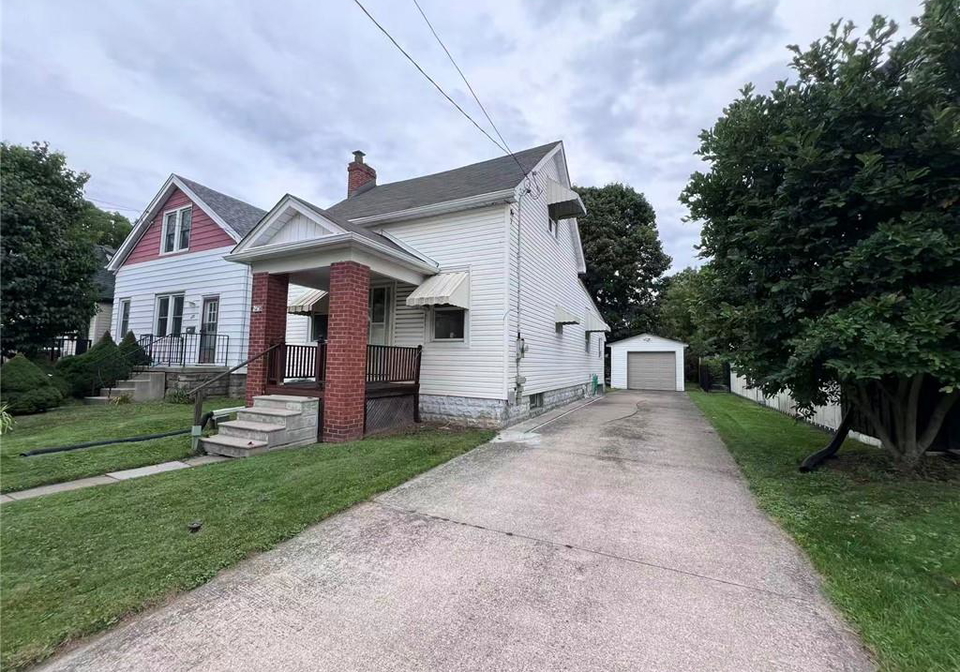 125-broadway-avenue-hamilton-ontario-40860818