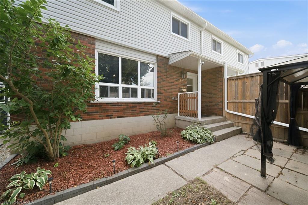 63-metcalfe-crescent-brantford-ontario-40860824