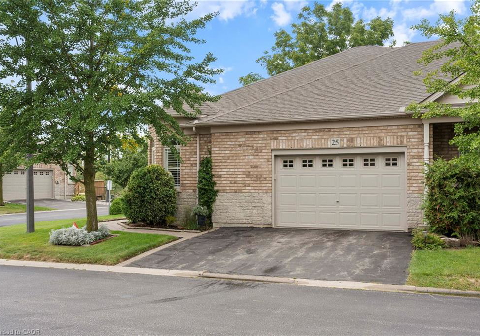 10-cobblestone-drive-paris-ontario-40860877