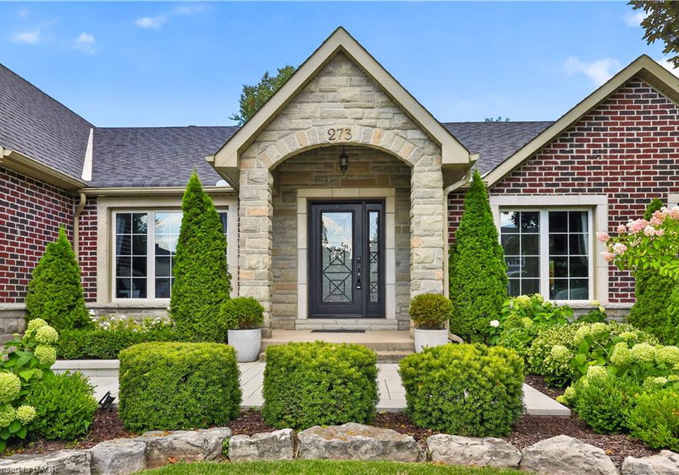 273-savoy-crescent-oakville-ontario-40860879