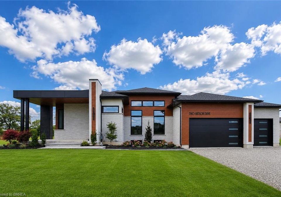 2-hudson-drive-brantford-ontario-40860910