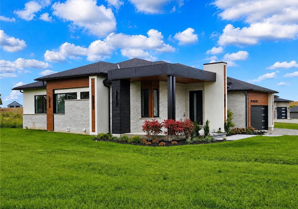 2-hudson-drive-brantford-ontario-40860910