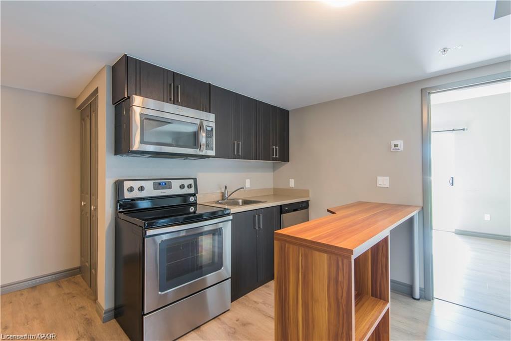 321-spruce-street-waterloo-ontario-40860926