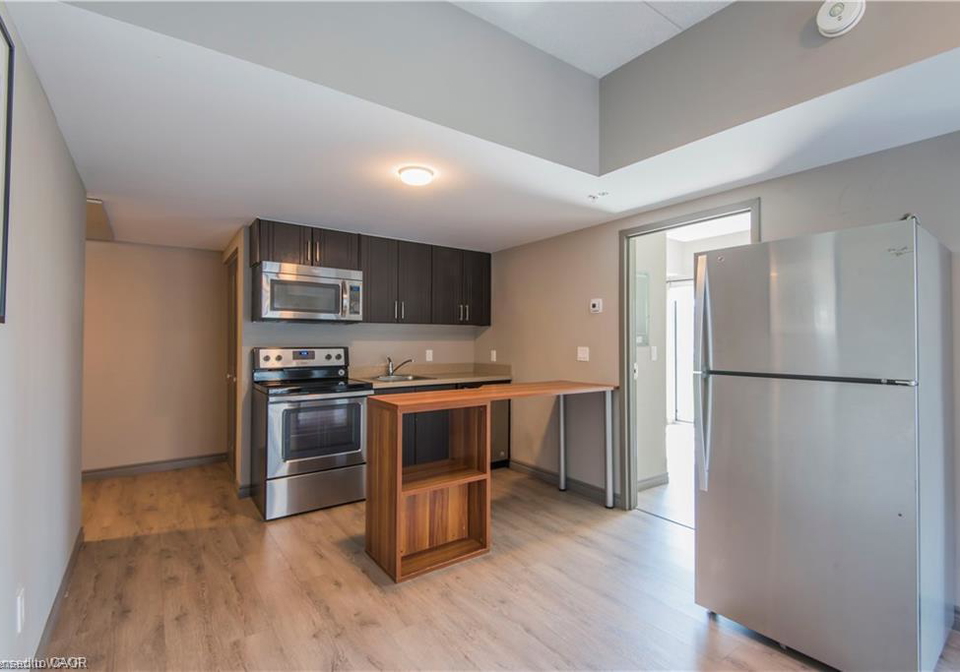 321-spruce-street-waterloo-ontario-40860926