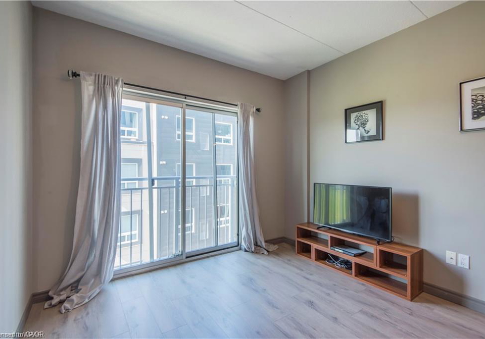 321-spruce-street-waterloo-ontario-40860926