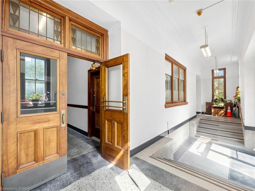 70-mill-street-georgetown-ontario-40860951