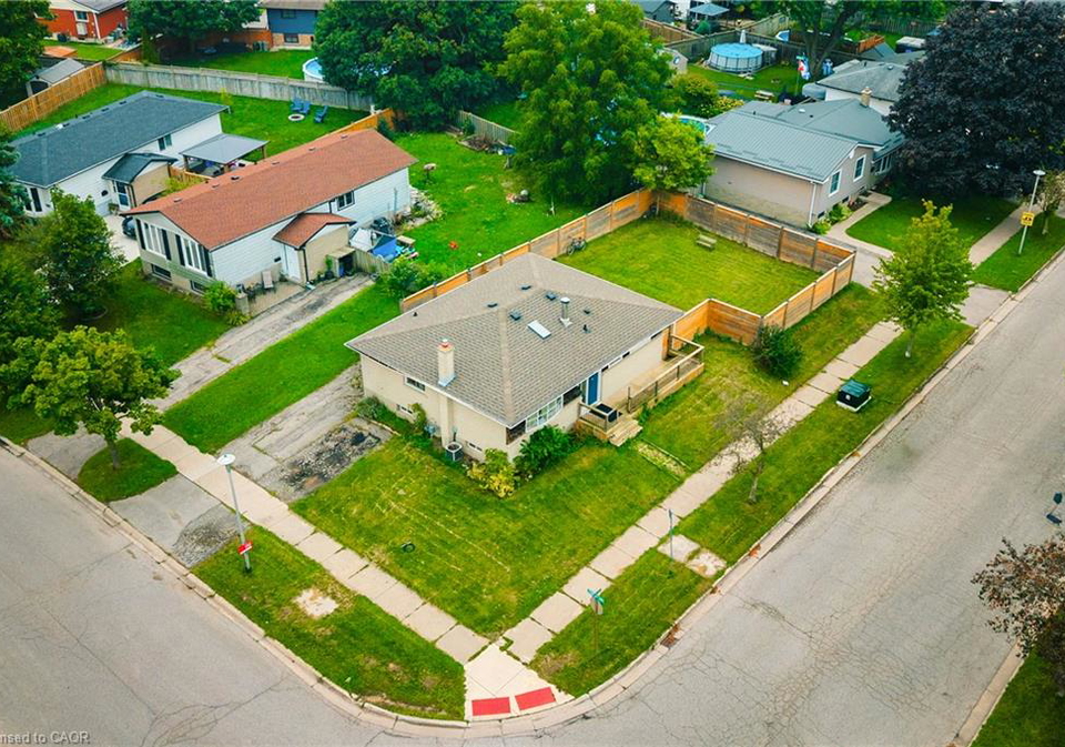 56-ashbury-avenue-london-ontario-40860955
