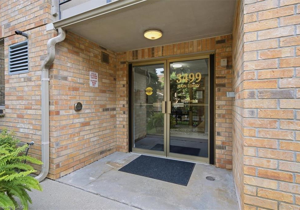 3499-upper-middle-road-burlington-ontario-40860967