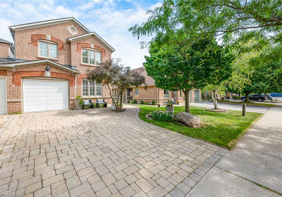 4013-jarvis-crescent-burlington-ontario-40860971