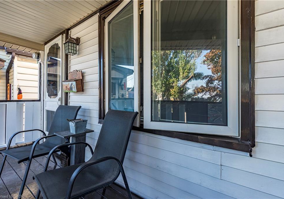 23-frederick-avenue-hamilton-ontario-40860977