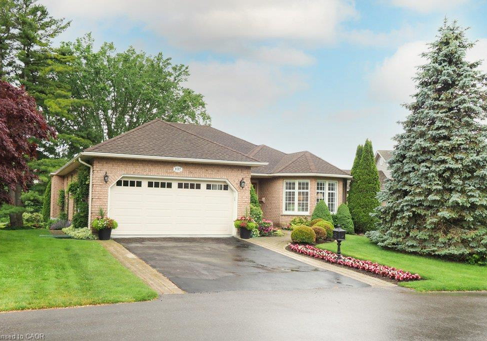 137-foxboro-drive-baden-ontario-40860978