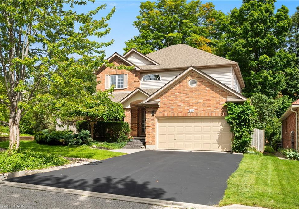 534-birchleaf-walk-waterloo-ontario-40860983