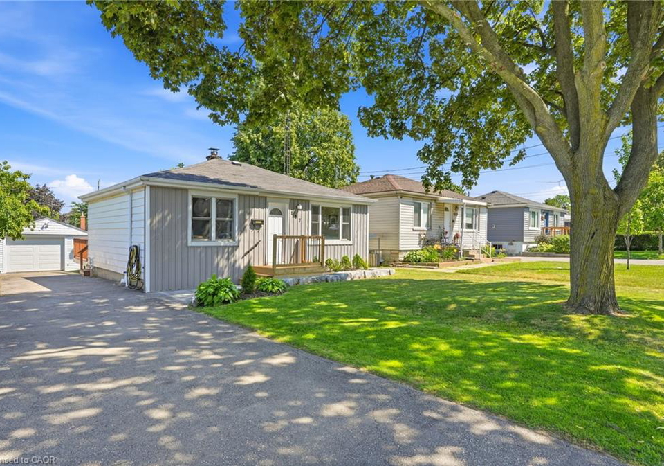 197-east-44th-street-hamilton-ontario-40860994