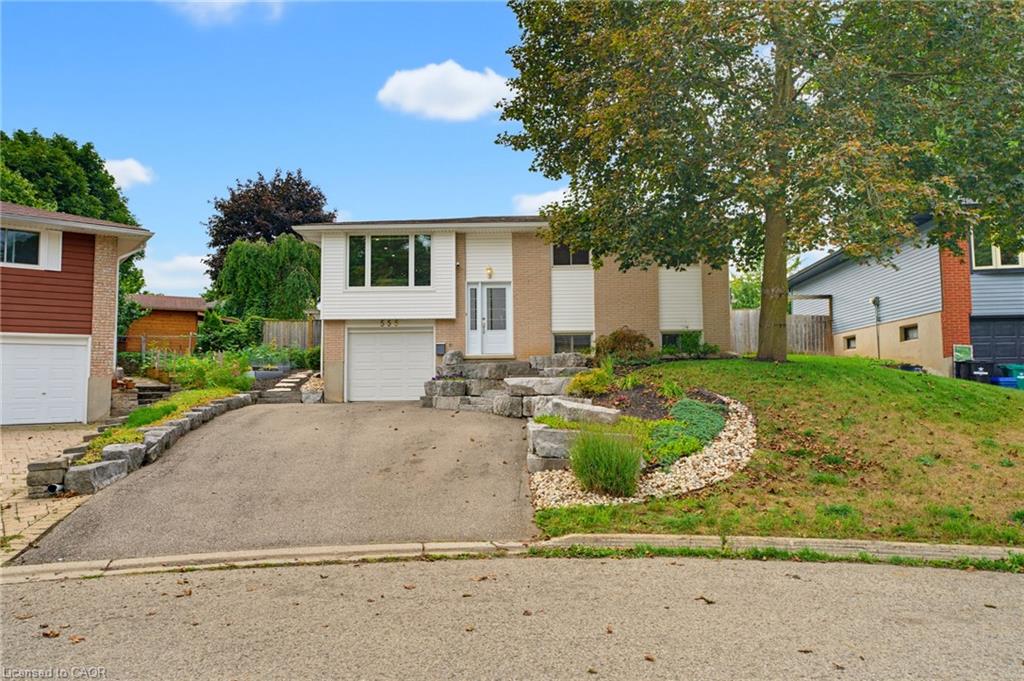 555-elm-ridge-place-waterloo-ontario-40861002