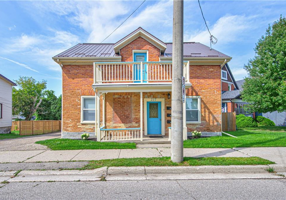 217-lancaster-street-e-kitchener-ontario-40861010