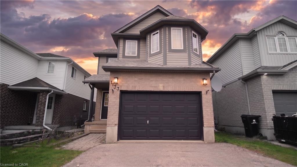 1133-copper-leaf-crescent-kitchener-ontario-40861050