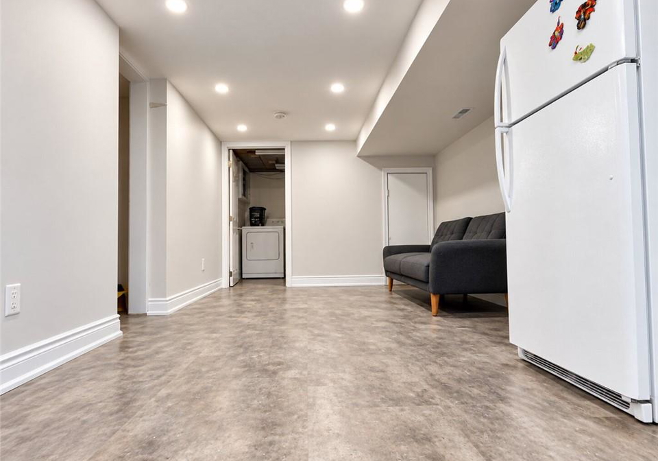 492-courtland-avenue-kitchener-ontario-40861062