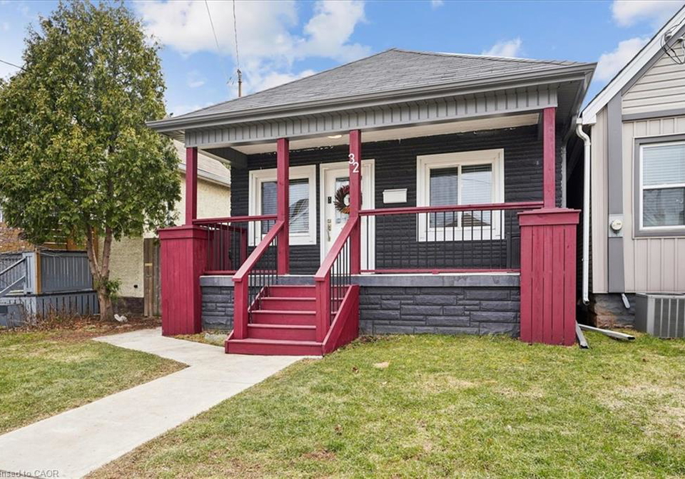 32-allan-avenue-hamilton-ontario-40861073