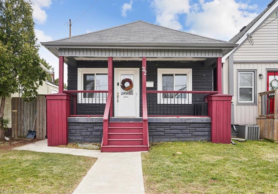32-allan-avenue-hamilton-ontario-40861073