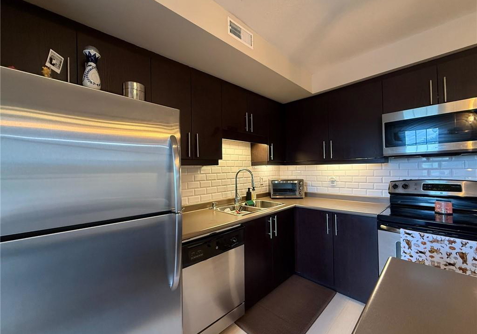 255-maitland-street-kitchener-ontario-40861086