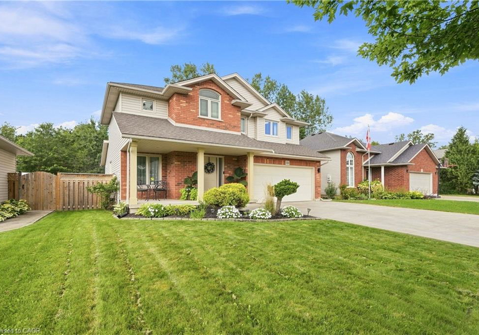 325-foxtail-avenue-welland-ontario-40861103