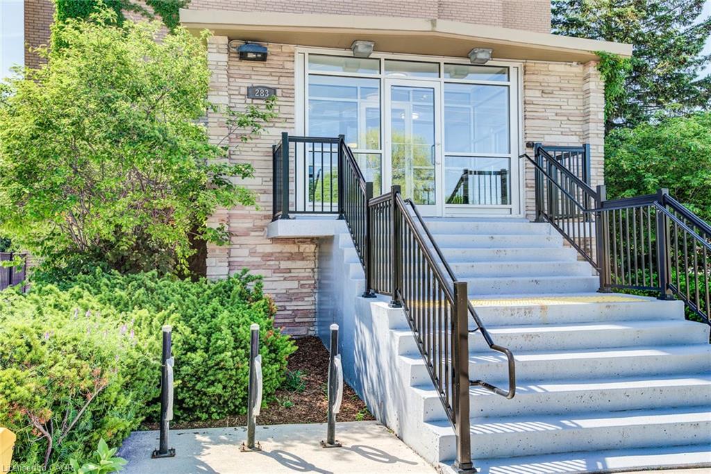 283-fairway-road-n-kitchener-ontario-40861122