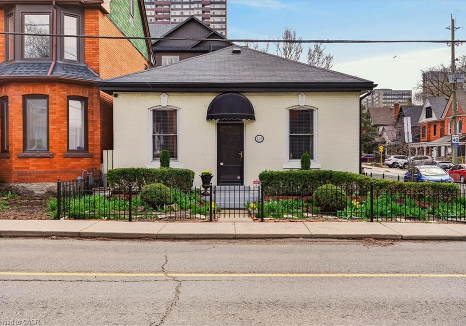 139-queen-street-s-hamilton-ontario-40861127