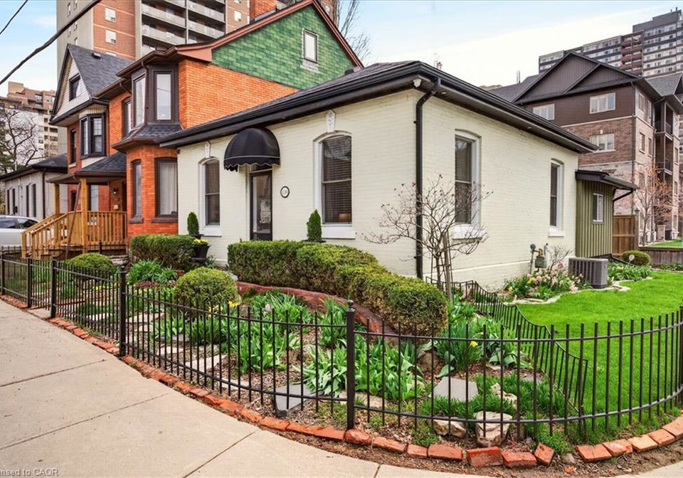 139-queen-street-s-hamilton-ontario-40861127