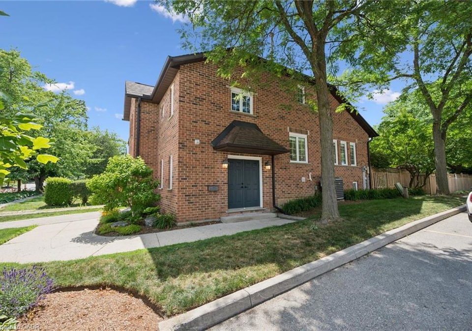 64-allen-street-w-waterloo-ontario-40861136