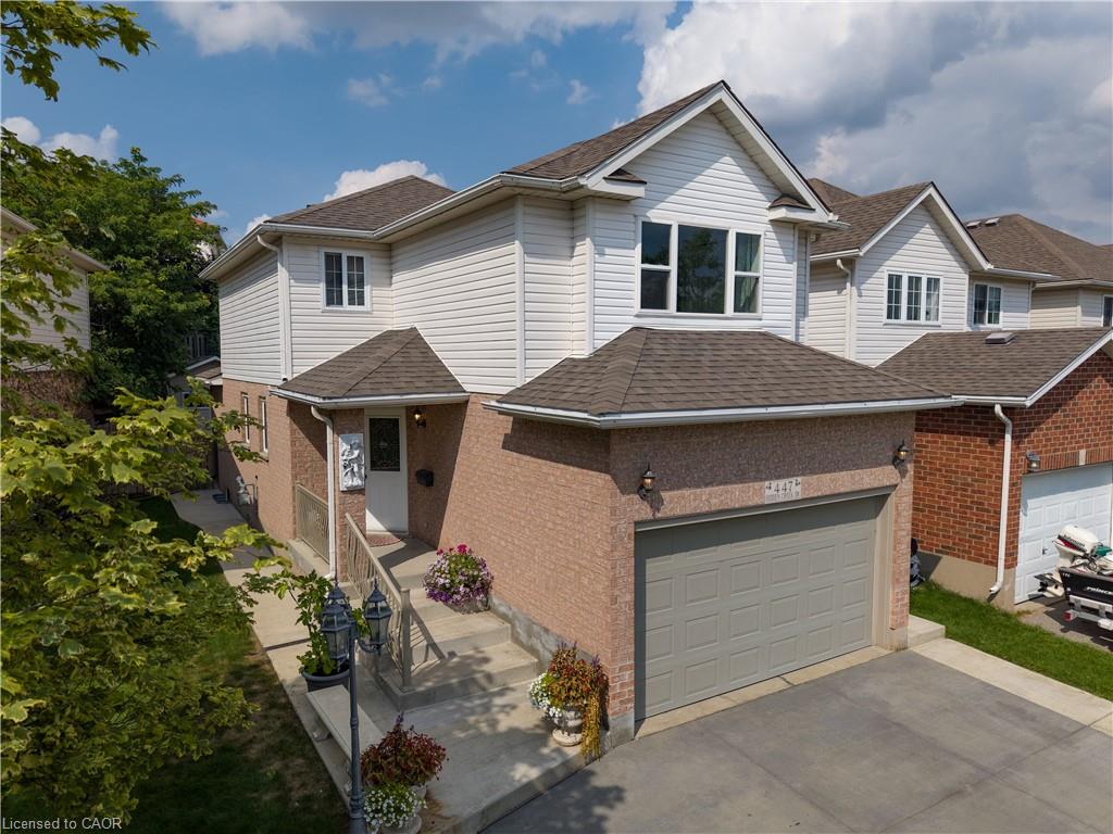 447-hidden-creek-drive-kitchener-ontario-40861156