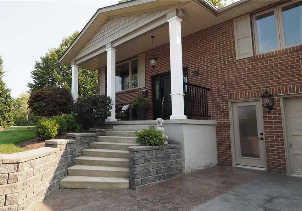 76-flaxmill-drive-conestogo-ontario-40861191
