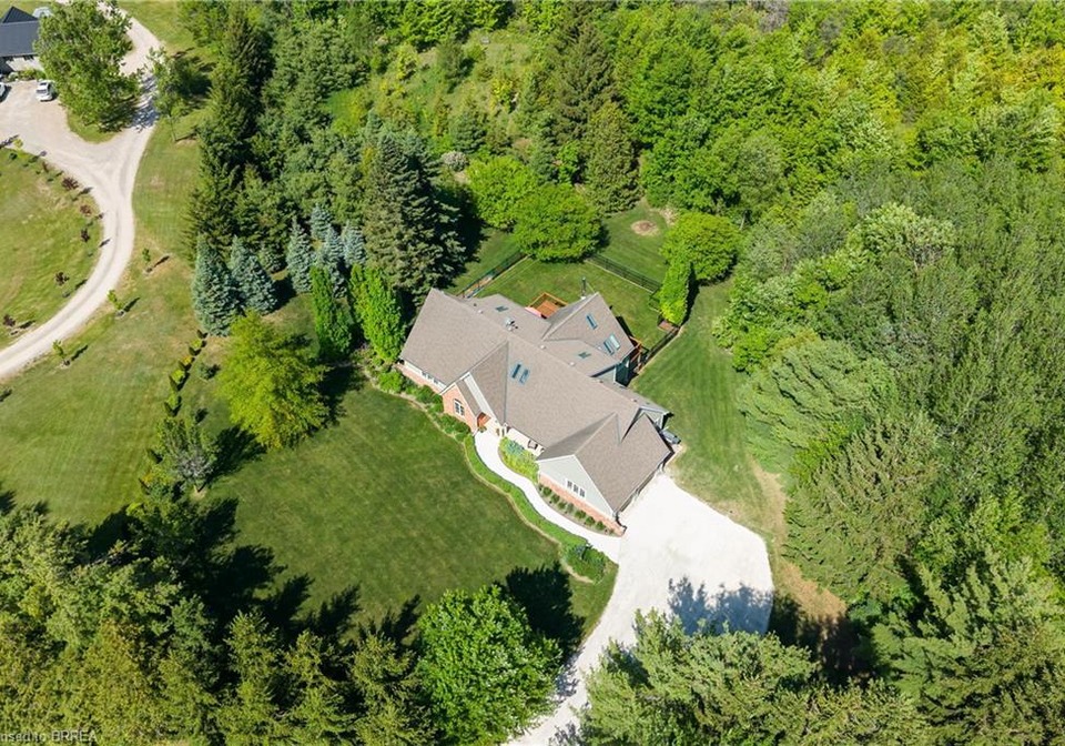 5263-tenth-line-erin-ontario-40861250