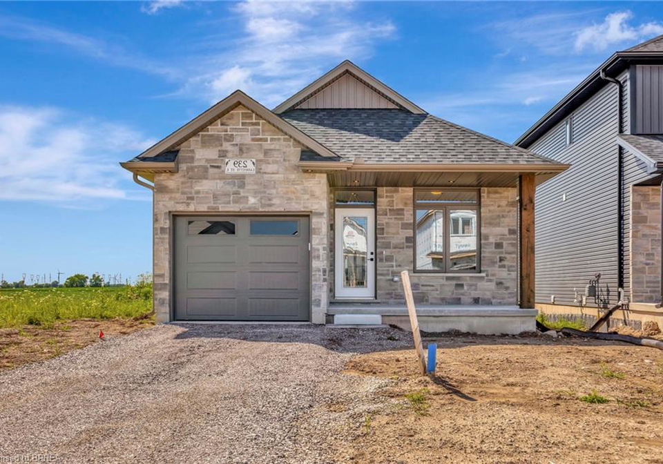 227-lafayette-street-e-jarvis-ontario-40861296