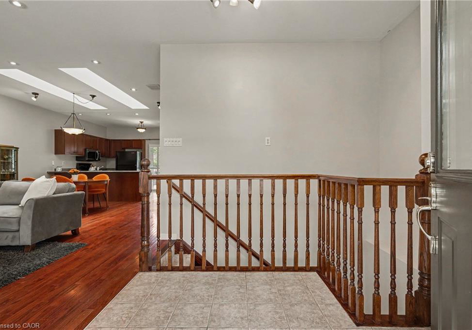 20-kitty-murray-lane-ancaster-ontario-40861299