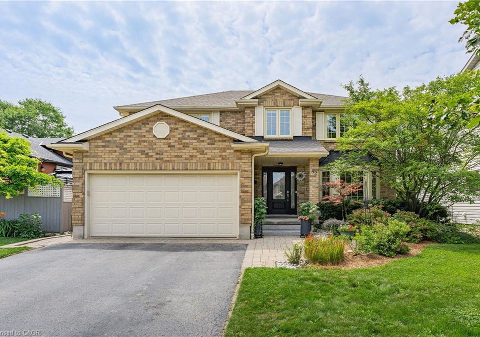 42-pacific-place-guelph-ontario-40861409