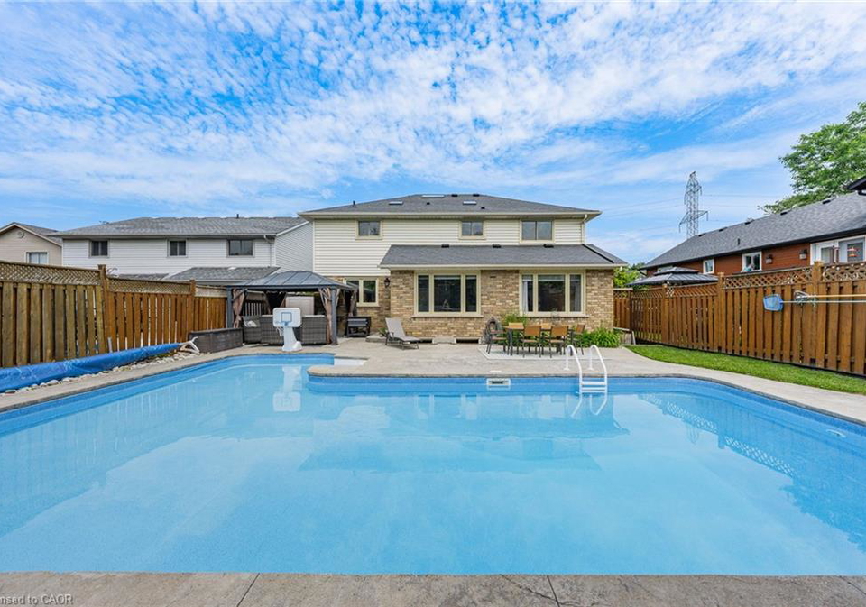 42-pacific-place-guelph-ontario-40861409