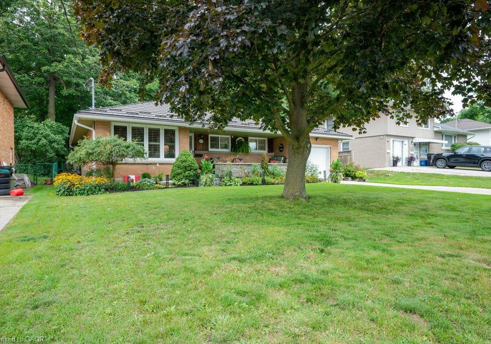 417-edwin-street-kitchener-ontario-40861472