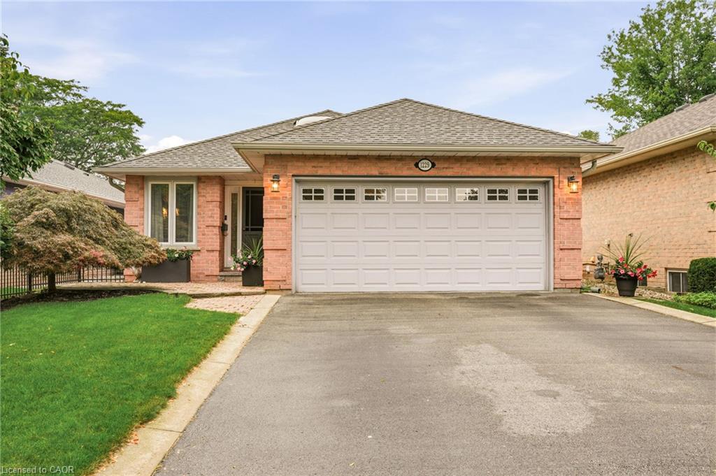 1229-nathaniel-crescent-burlington-ontario-40861506