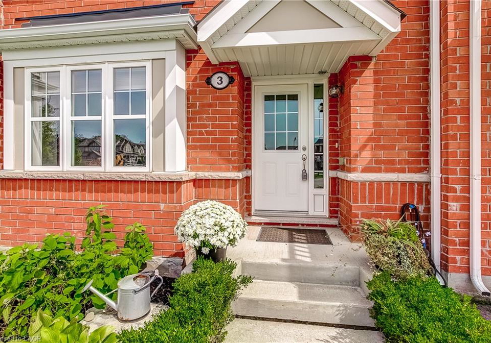 230-avonsyde-boulevard-waterdown-ontario-40861541