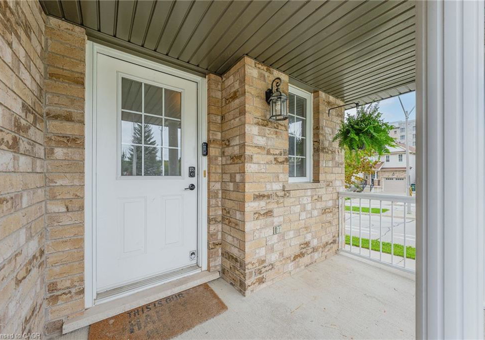 600-white-cedar-avenue-waterloo-ontario-40861546