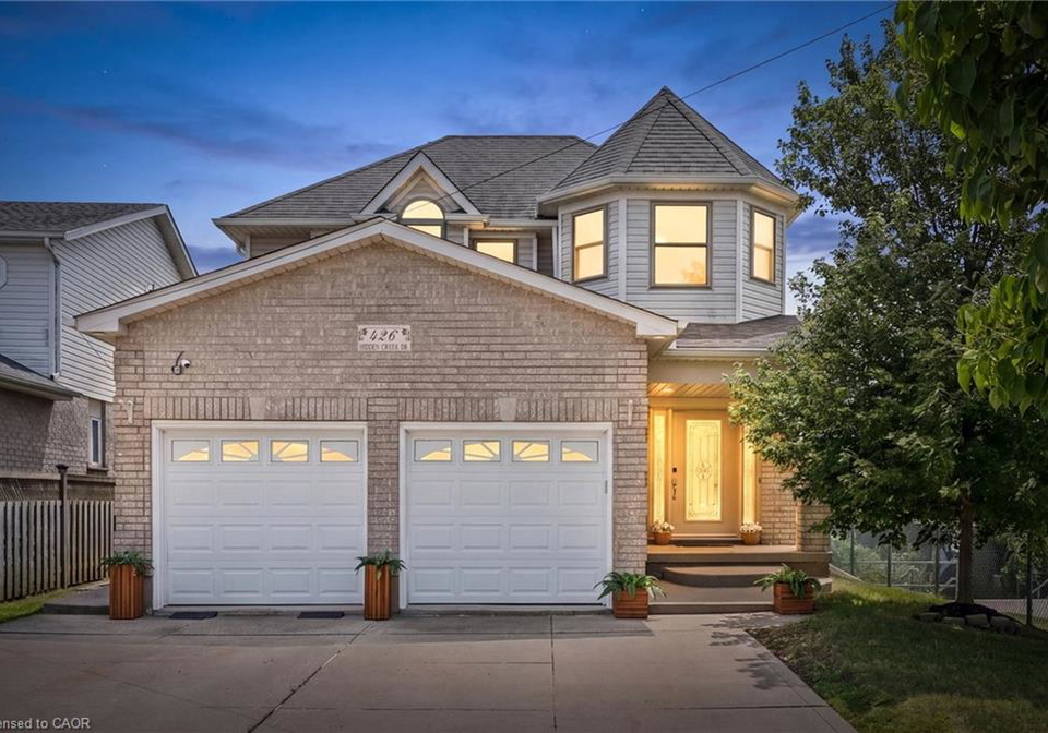426-hidden-creek-drive-kitchener-ontario-40861553