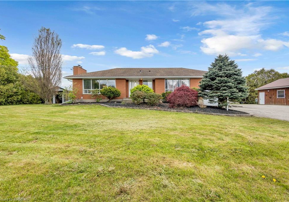 348-windham-road-12-simcoe-ontario-40861635